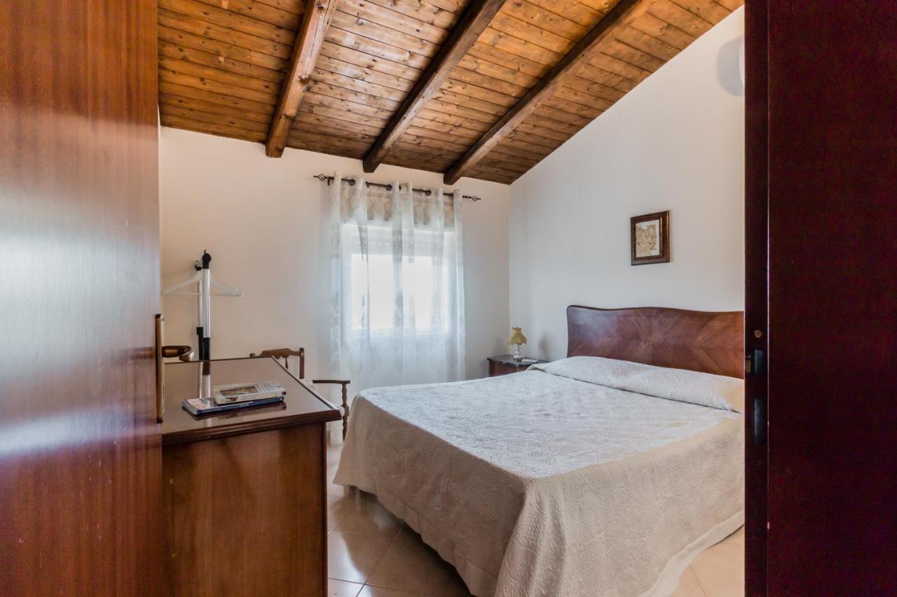 Villa Rosa Near The Sandy Beach, Parking & Wifi โนโต ภายนอก รูปภาพ