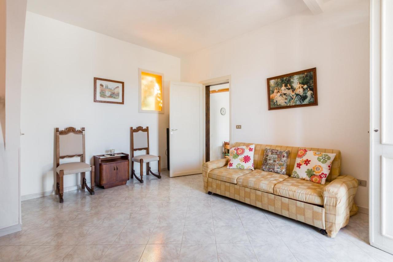Villa Rosa Near The Sandy Beach, Parking & Wifi โนโต ภายนอก รูปภาพ
