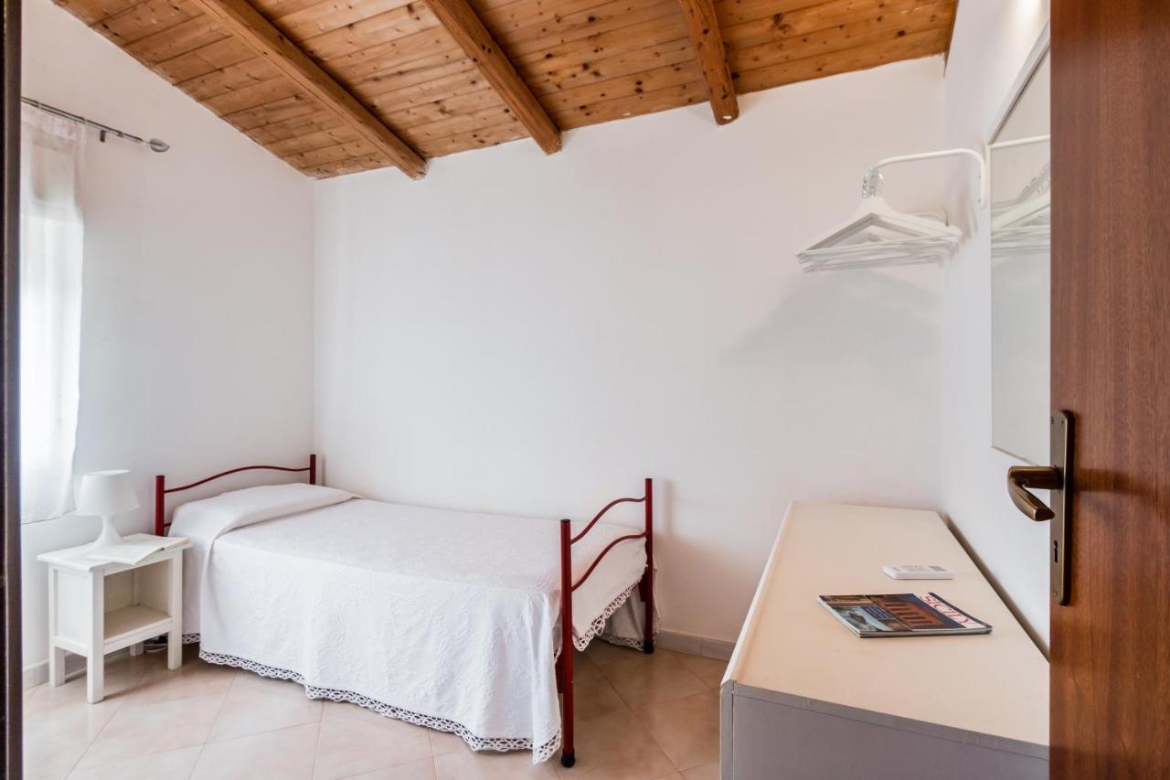 Villa Rosa Near The Sandy Beach, Parking & Wifi โนโต ภายนอก รูปภาพ